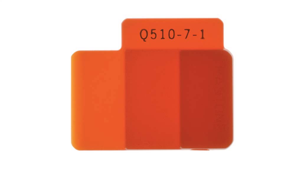 Pantone Plastics Chip Opaque Q910-7-5